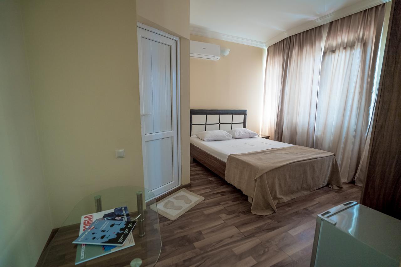 Hotel Dadiani Μπατούμι Εξωτερικό φωτογραφία
